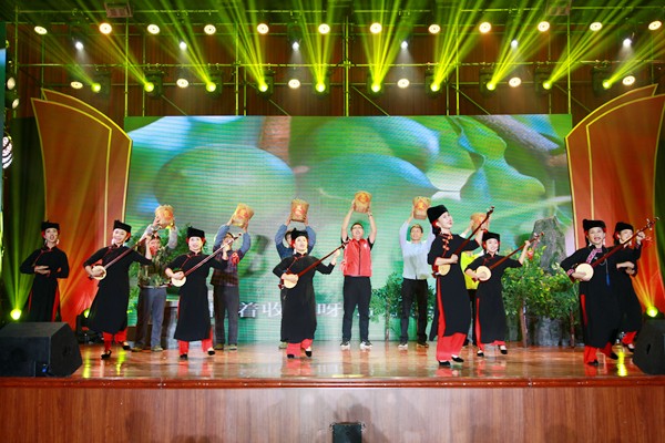 广西农业科学院举行“献礼二十大·建功新时代”话剧小品汇演