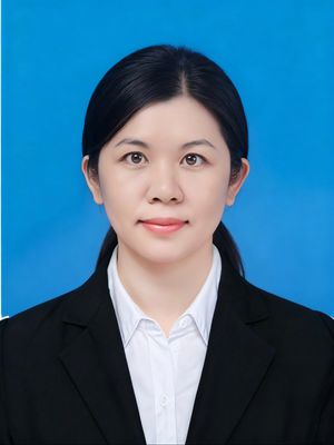 覃旭_副本.jpg