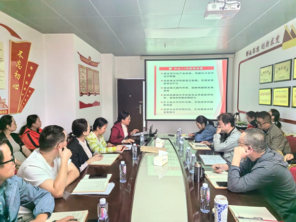 upfile b4f77849966681e6acebbff6d8c5ef9c.jpg